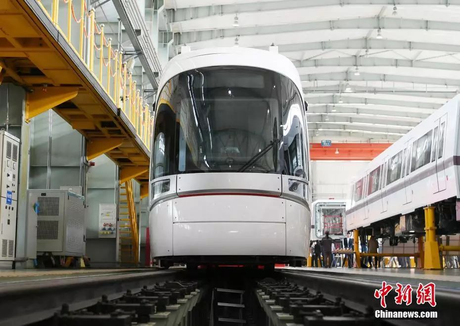 50多年前欧宝注册，中车长客研制出新中国第一条地铁，如今正走向世界